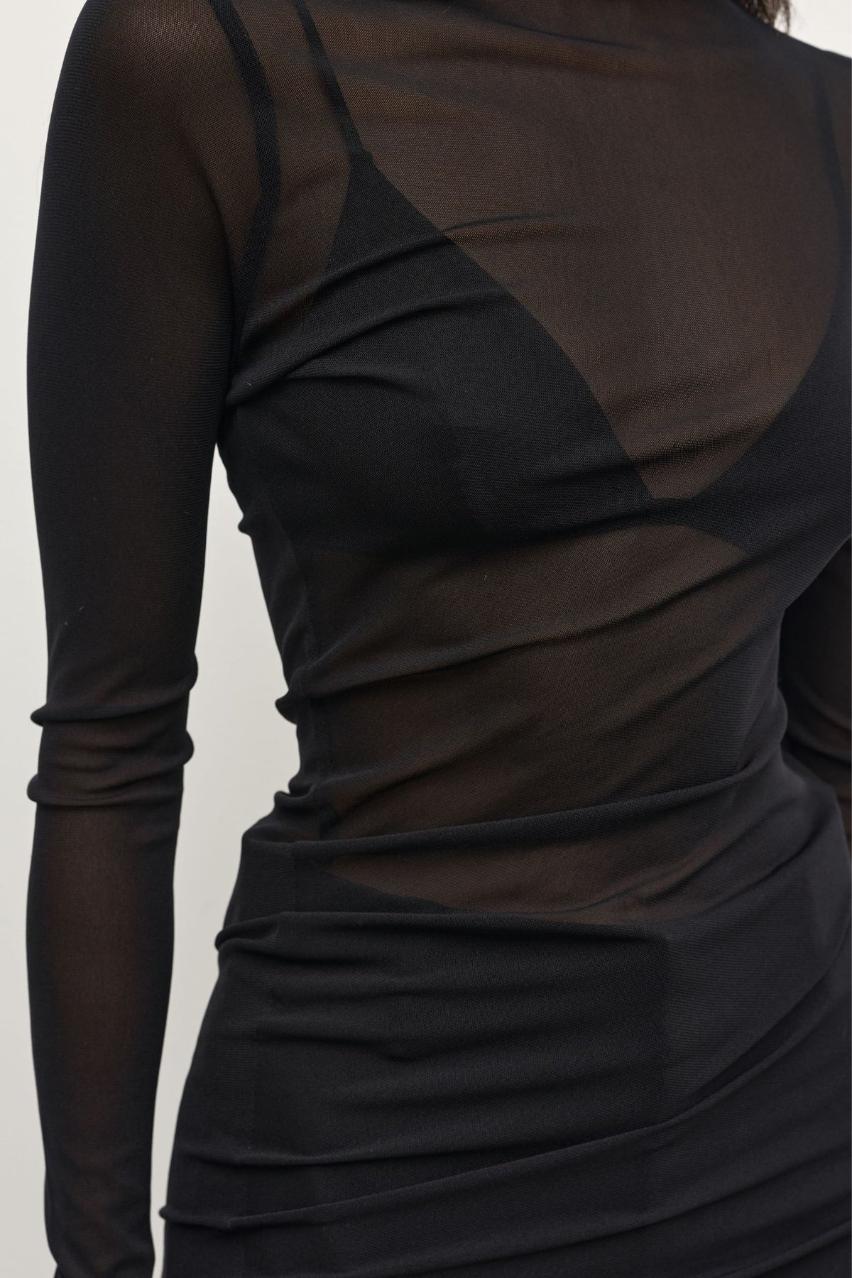 Bayse Brand Crystal Top in Black — the elevated seasonal staple your capsule wardrobe has been waiting for.