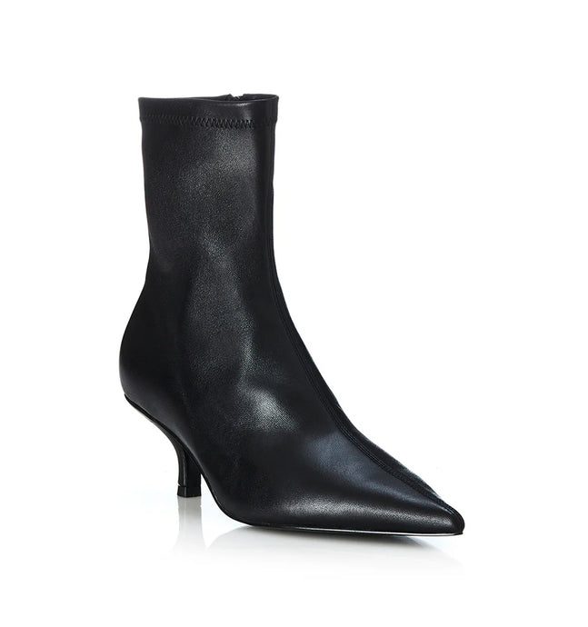 Alias Mae 'Agnes' - Black