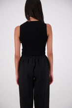 Jasmine Alexa 'Barcelona Cropped Crew Neck Knit' - Black
