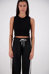 Jasmine Alexa 'Barcelona Cropped Crew Neck Knit' - Black