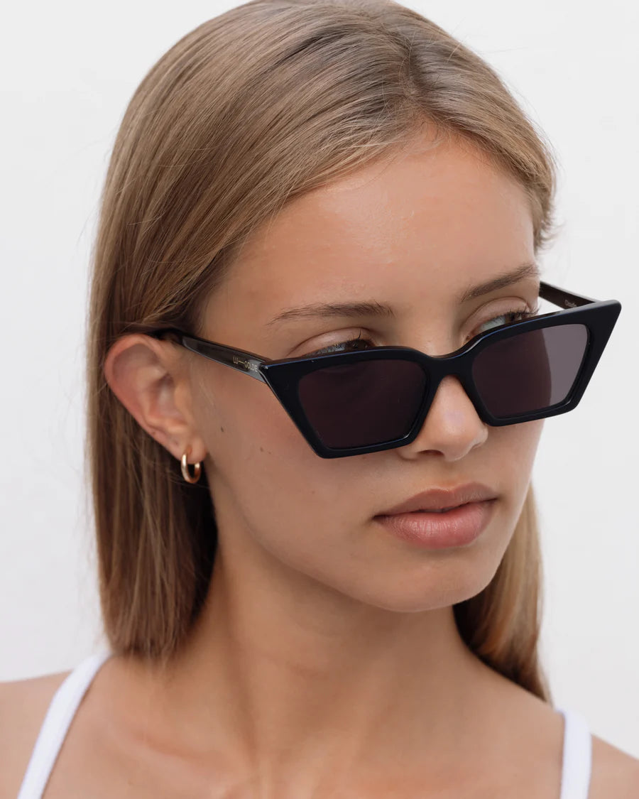 Lu Goldie 'Claudia' - Black
