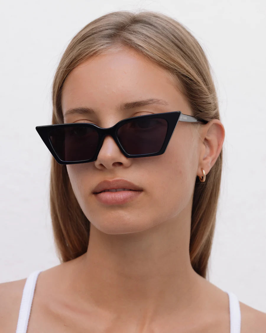 Lu Goldie 'Claudia' - Black