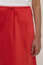 Pippa Silk Knee Length Skirt - Chilli