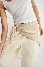 Lola Barrel Pant - Butter