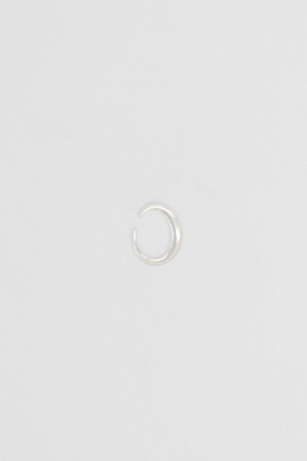 Nina Gordon 'Jean Ear Cuff Small' - Silver