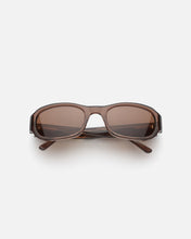 Lu Goldie 'Jordyn' Sunglasses - Coffee