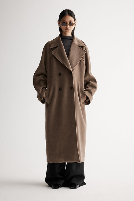 Elka Collective 'Winona Oversized Wool Coat' - Dark Camel