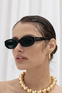 Velvet Canyon 'Mannequin' Sunglasses - Black