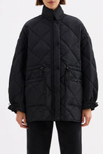 Atlas Puffer Jacket Black