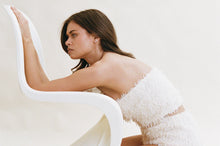 Porter 'Oval Stud' - Gold