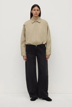 Assembly Label ' Waverly Jacket' -  Sand