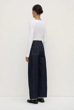 Assembly Label 'Wide Leg Jean' - Rise