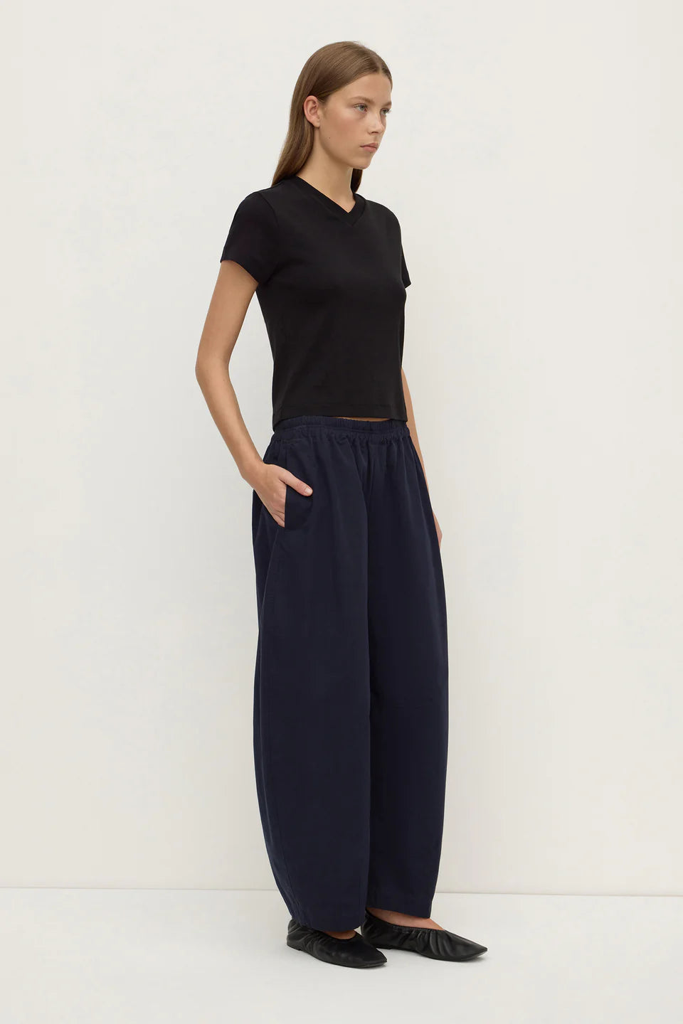 Assembly Label Lola Barrel Pants in Navy — the Lola Barrel Pants in Navy offer a relaxed take on everyday dressing with a voluminous barrel-leg silhouette.