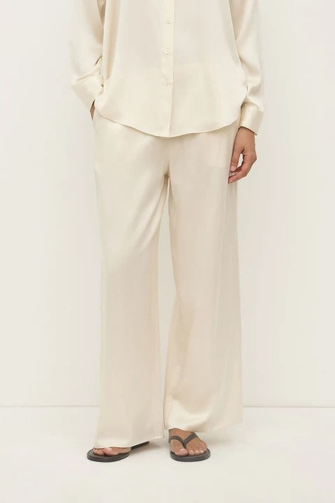Assembly Label Pippa Silk Pant in Cream — an elevated everyday essential with a beautifully fluid silhouette, the Assembly Label Pippa Silk Pants in Cream bring understated luxury to relaxed and occasion styling.