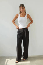 Nelly Trouser