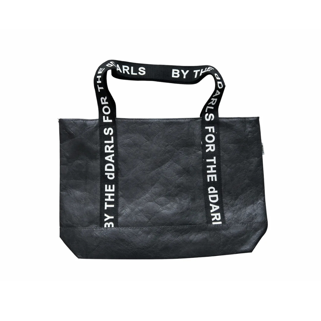 dDarl Everyday Bag — a lightweight carry with attitude.