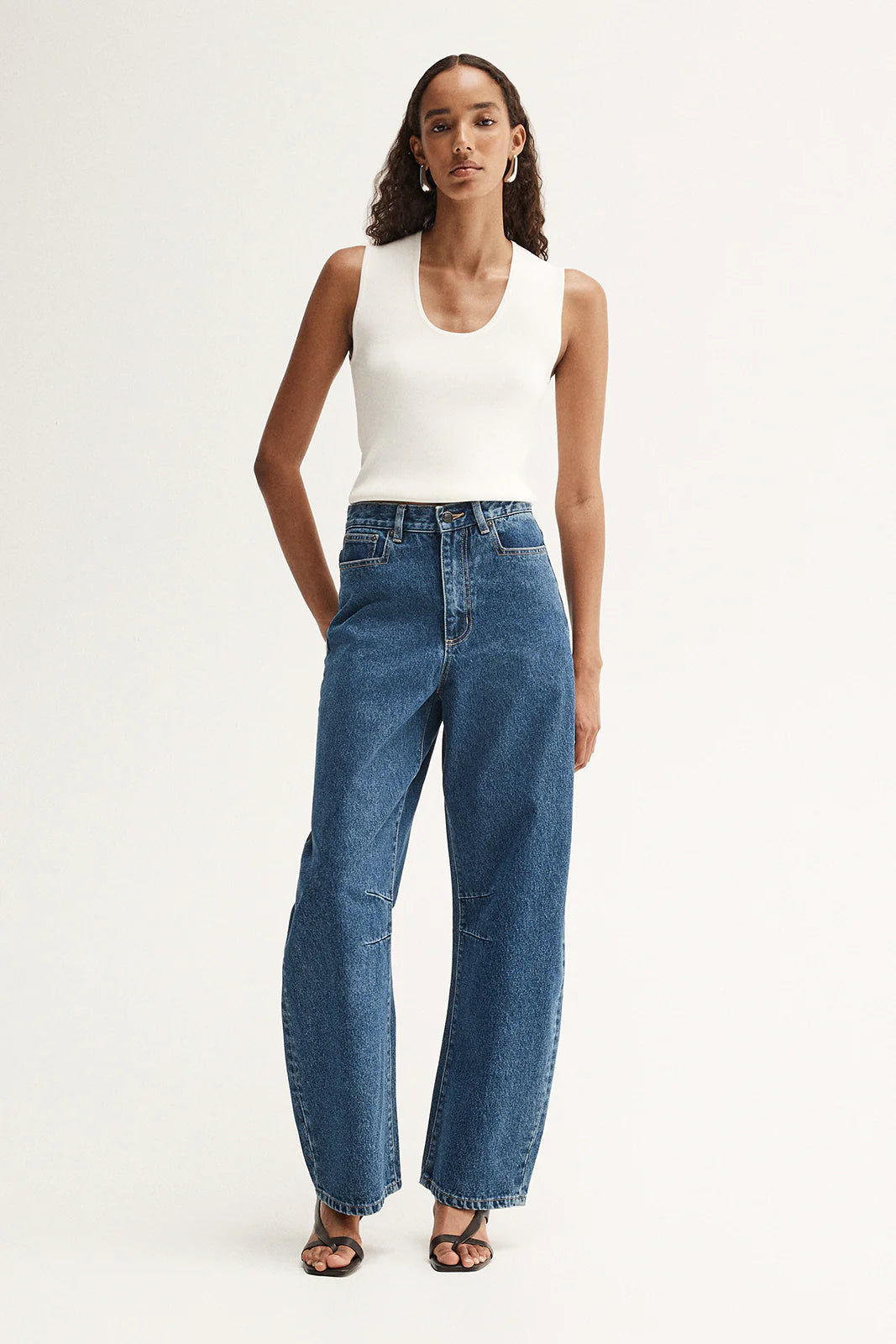 Elka Collective Mason Jeans in Dark Indigo — drawing influence from new season trends, the Elka Collective Mason Jeans in Dark Indigo bring a contemporary update to everyday denim.
