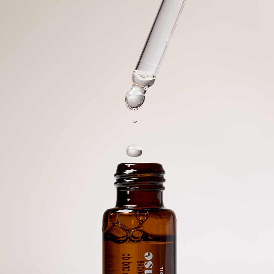 Gentle Habits Ritual Diffuser Oil in Noosa — mandarin, Cypress, Patchouli Take it slow with our collection of Gentle Habits Ritual Diffuser Oils.