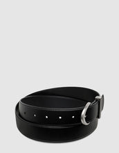 Under Your Spell Belt Black / Silver