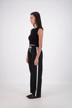 Cassis Trouser