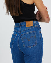 Ribcage Straight Ankle Jeans