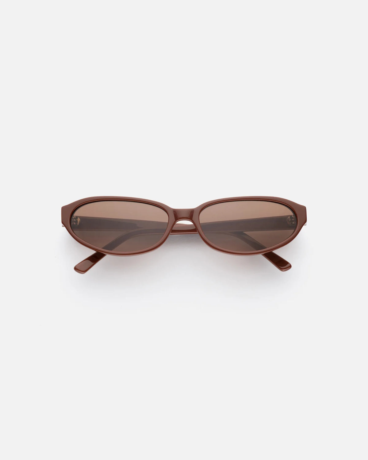Lu Goldie Alexe in Cinnamon — she’s an uptown girl, and as usual, she’s late.