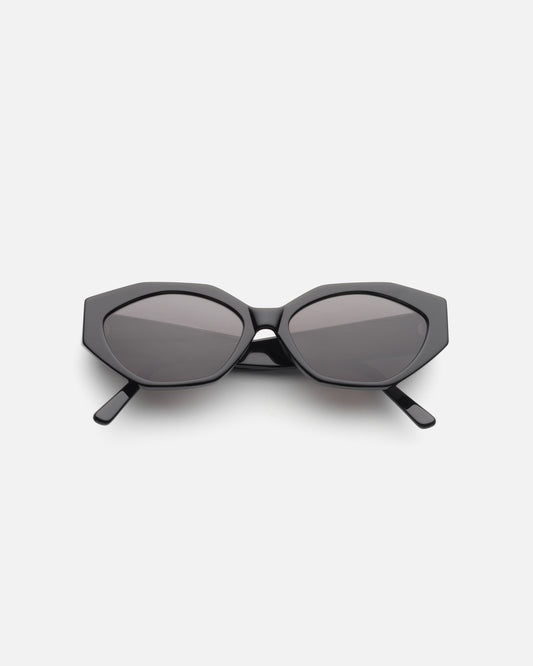 Lu Goldie - Eliana Sunglasses in Black — these honeys are the sunnies equivalent of spending an hour and a half doing no-makeup-makeup and woke-up-like-this hair.