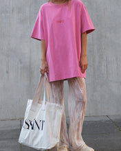 No Vacancy Tee - Acid Wash Pink