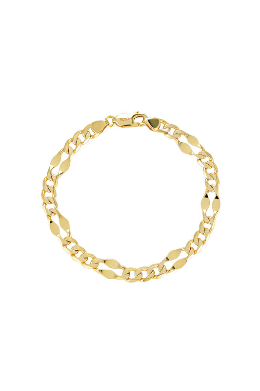 Porter Dean Bracelet in Gold — the Dean Bracelet is Porter’s elevated take on a classic Cuban chain, designed for timeless wear and effortless polish.