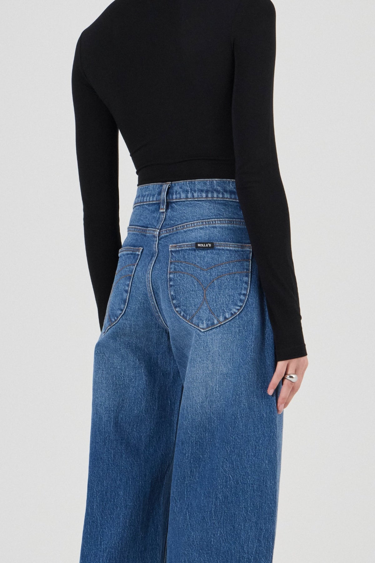 Rolla's Gigi Barrel Jean in Reign, image 4 of 4