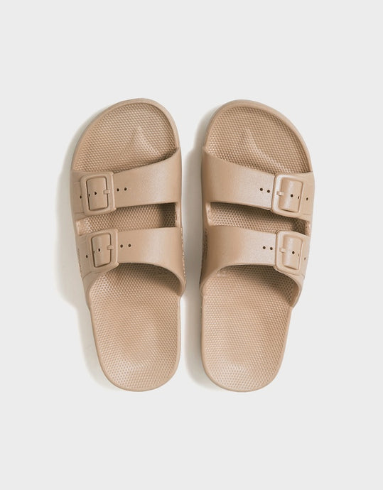 Freedom Moses Slide -  Sands