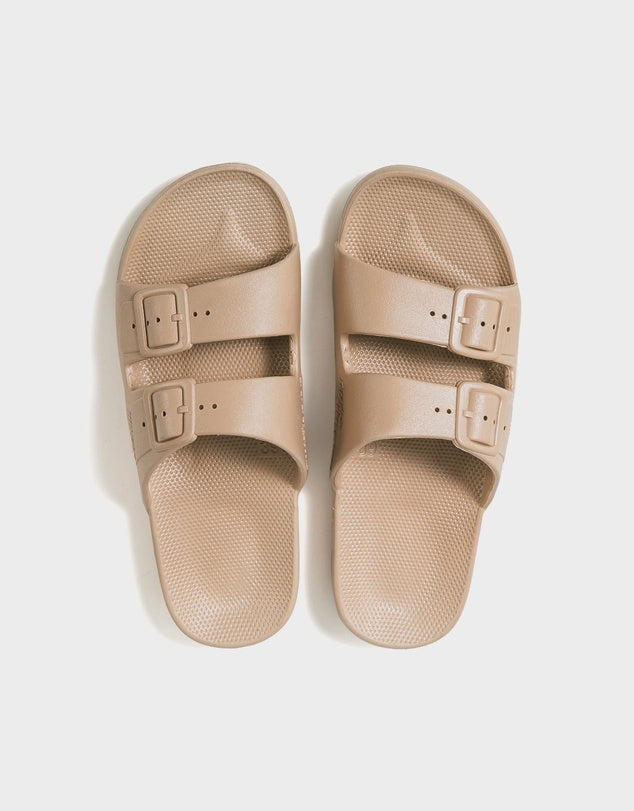 Freedom Moses Slide -  Sands