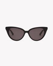 Velvet Canyon 'Femme Chat' Sunglasses - Black