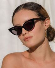 Velvet Canyon 'Femme Chat' Sunglasses - Black